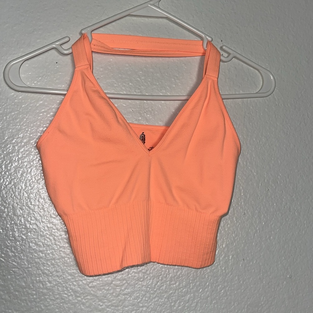SOLD Free People Movement Good Karma Crop Tank
Peach Horizons XS/S - Picture 4 of 5
